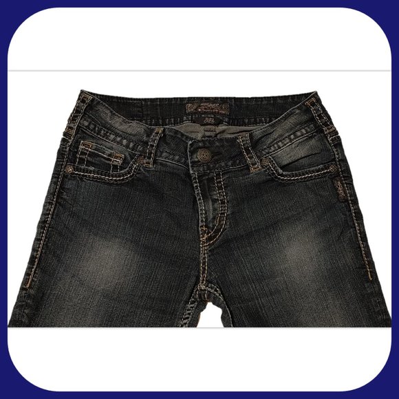 SILVER JEANS || Stretch Suki Capri (SIZE W29) - Picture 3 of 8
